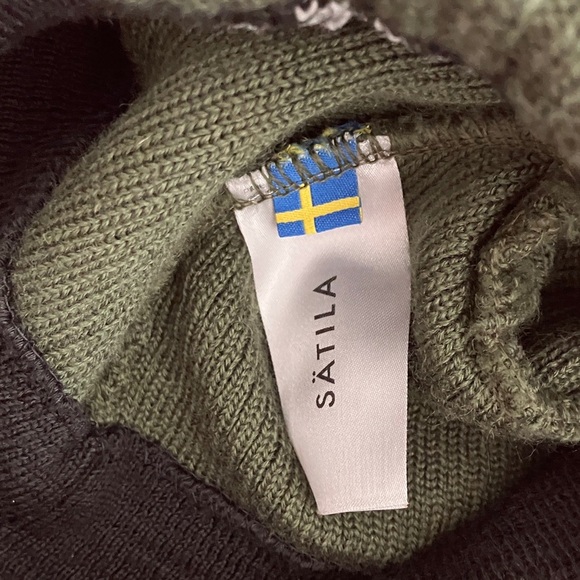 Satila merino wool blend army green Knit Beanie - knit in Sweden - Picture 7 of 16